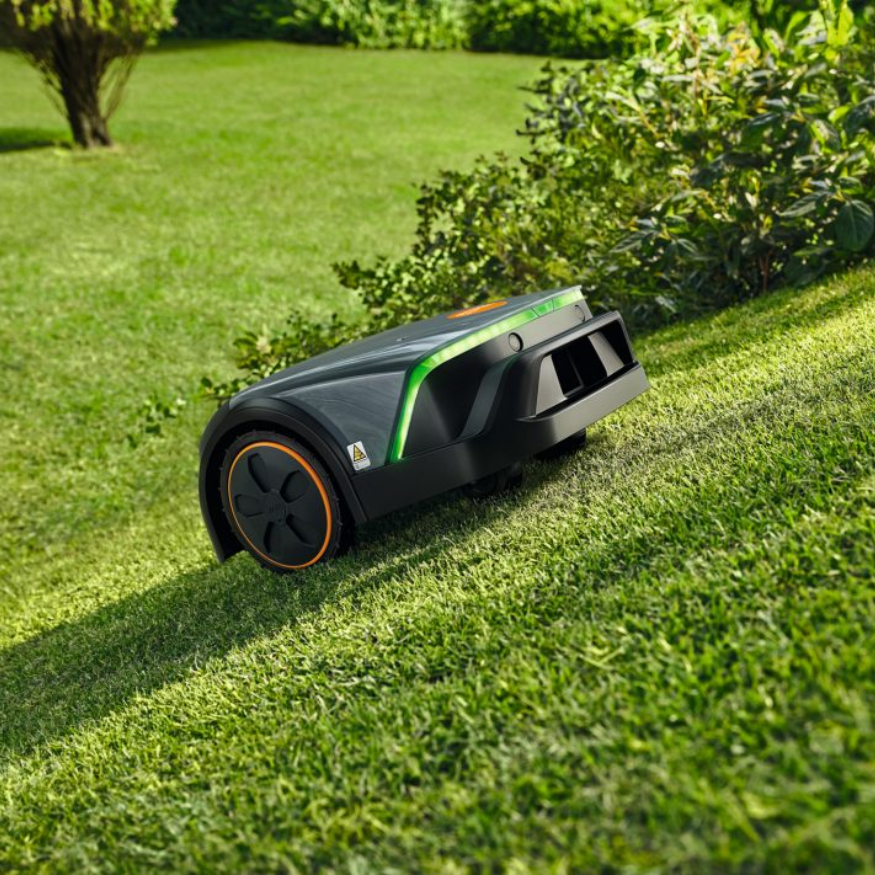 STIHL iMOW® 4 EVO Robot Mower - Image 5